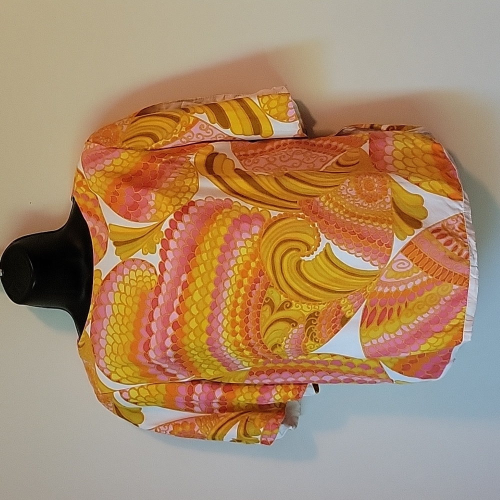 Joy Stevens Vintage 60s Retro Button Back Blouse